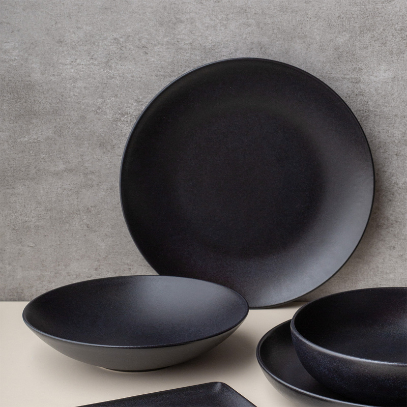 Farfurie întinsă 24 cm 4 buc - Basic negru mat