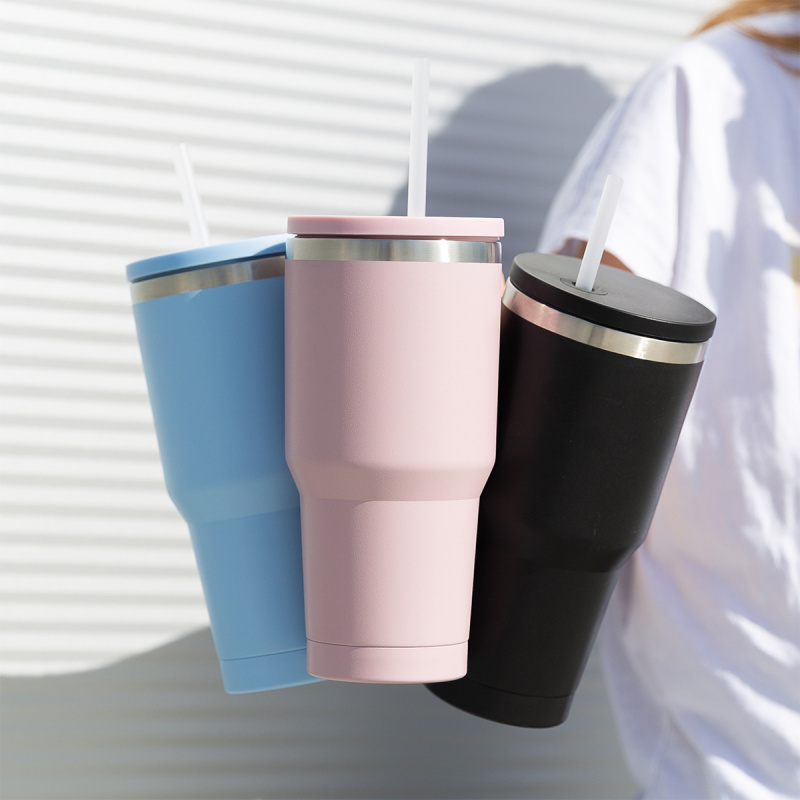 Cană termică To Go Cup by Sola - negru mat