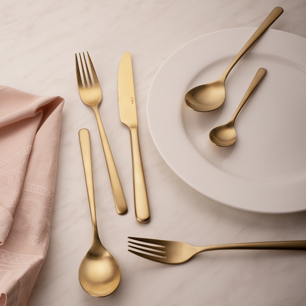 Set tacâmuri 16 buc. – Salamanca PVD Champagne mat