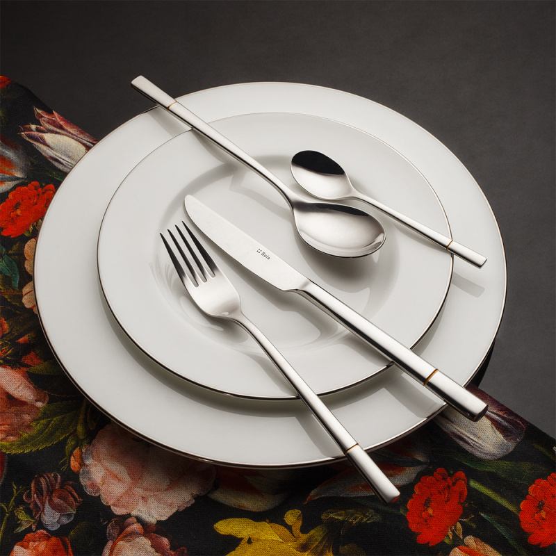 Set tacâmuri desert 24 piese — Luxus auriu cu striații