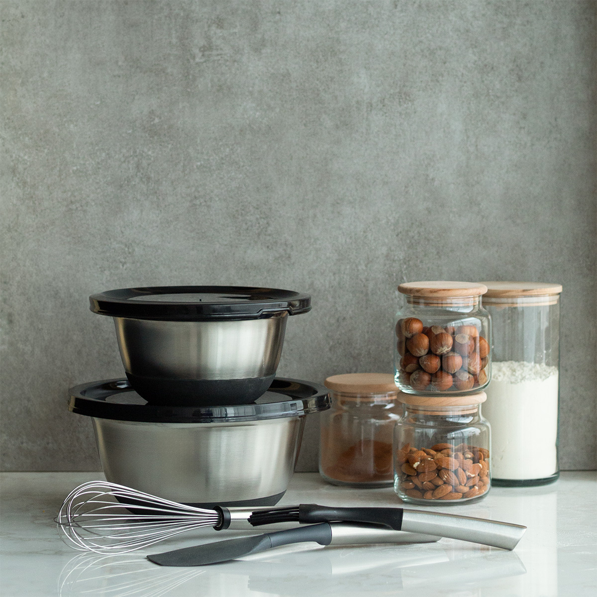 Set boluri de amestecare cu capac 4 buc. – Basic Kitchen