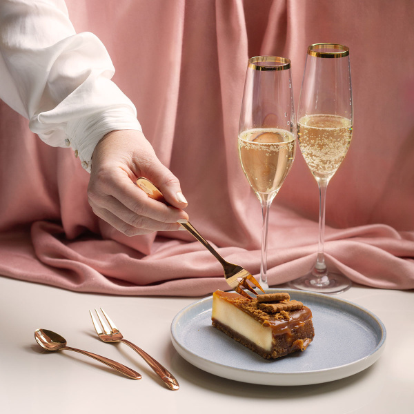 Set cadou cu inimioară 6 buc. auriu-roz — Love Cutlery