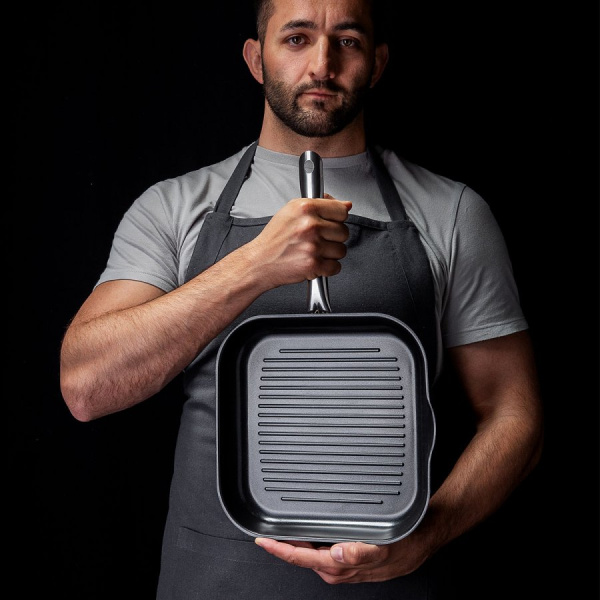 Tigaie grill 26 x 26 cm, H: 4 cm - Saturn Lunasol