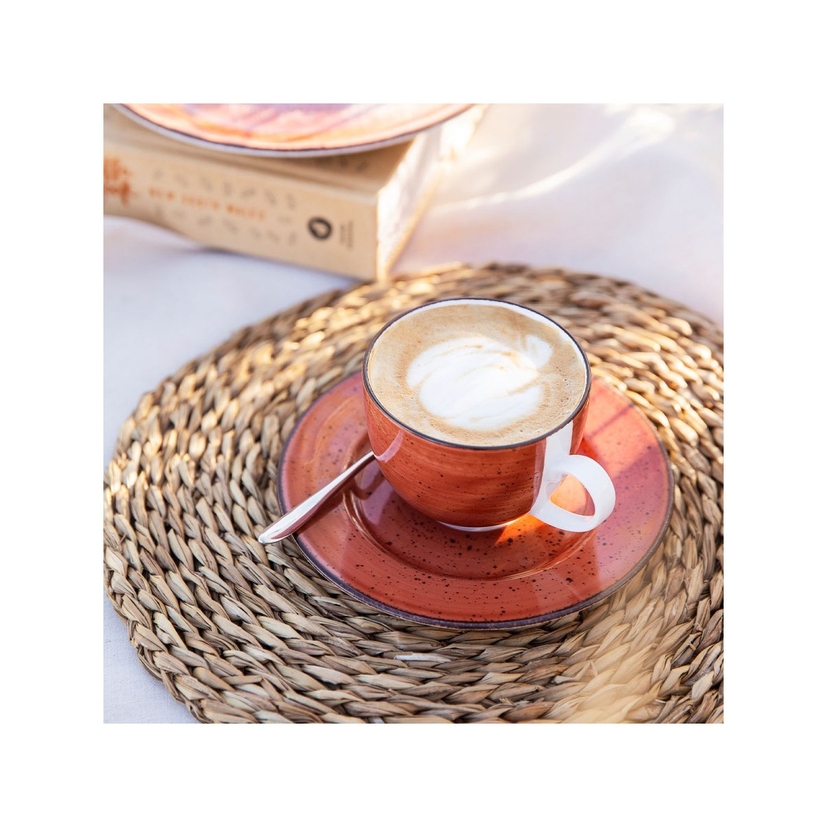 Farfurioară pentru cafea 16 cm roșie - Hotel Inn Chic colorată