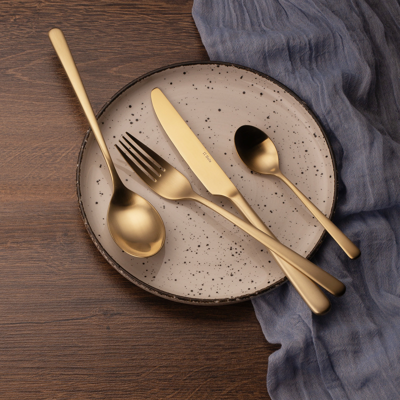 Set tacâmuri 16 buc. – Salamanca PVD Champagne mat