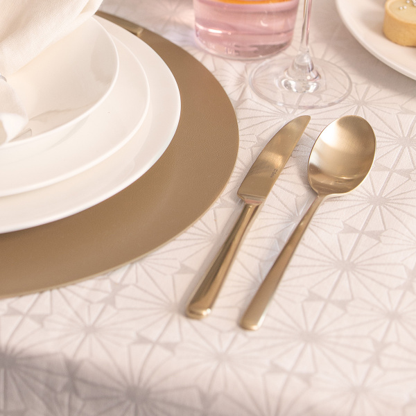 Set tacâmuri 16 buc. – Salamanca PVD Champagne mat
