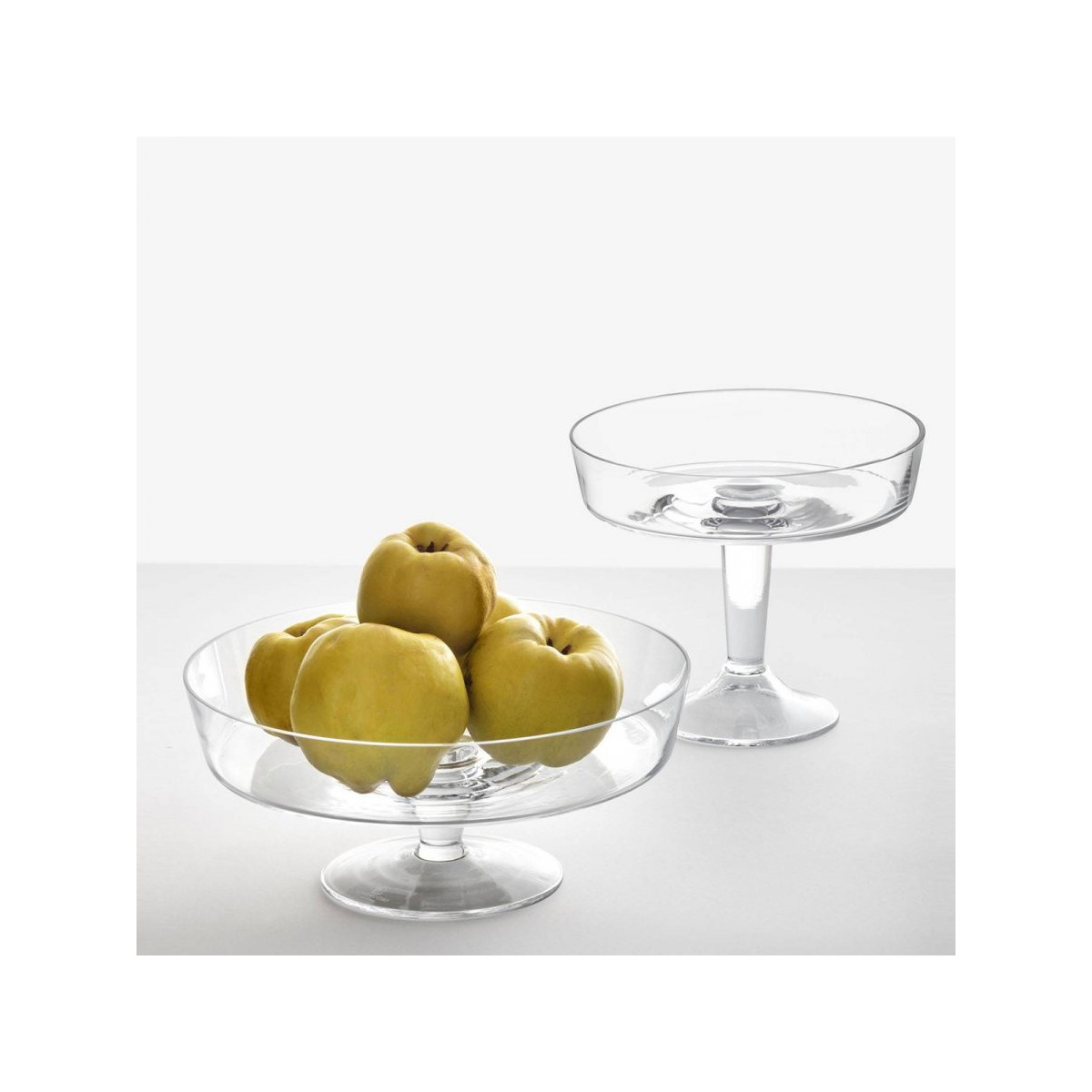 Farfurie pe picior 18 cm