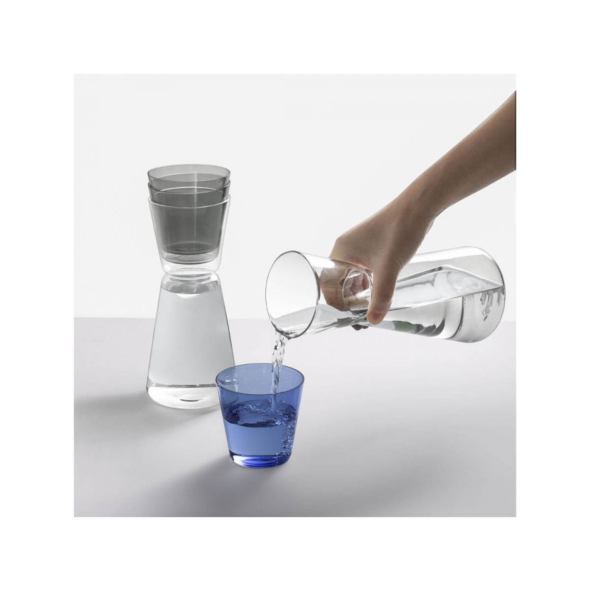 Carafă transparentă/fumurie 750 ml - Ichendorf