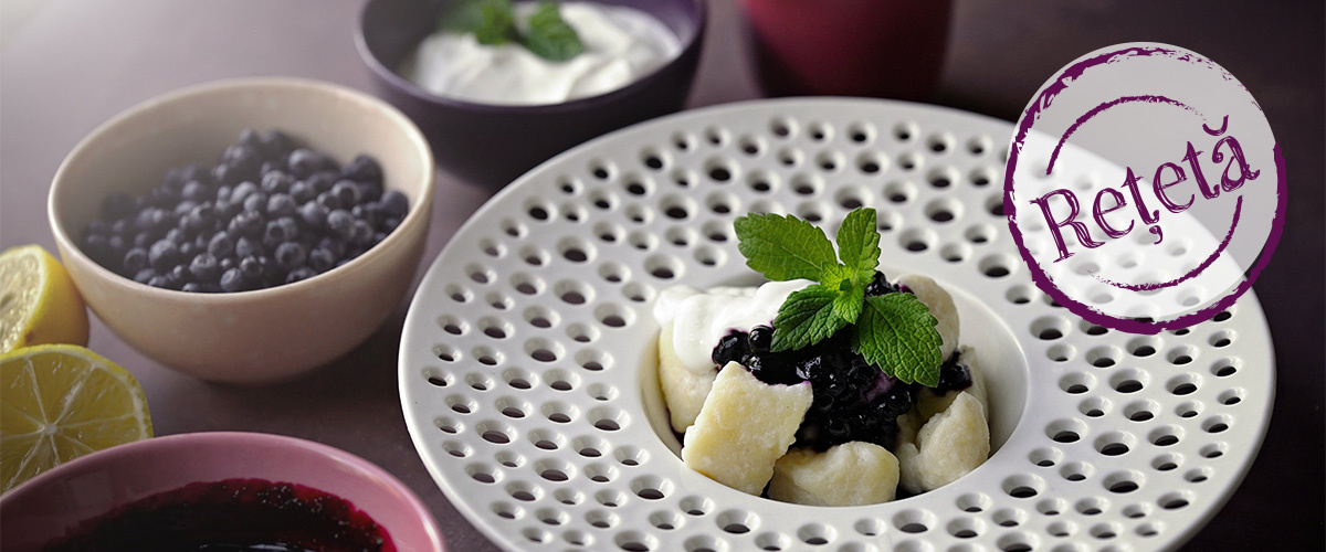 Gnocchi de ricotta cu afine